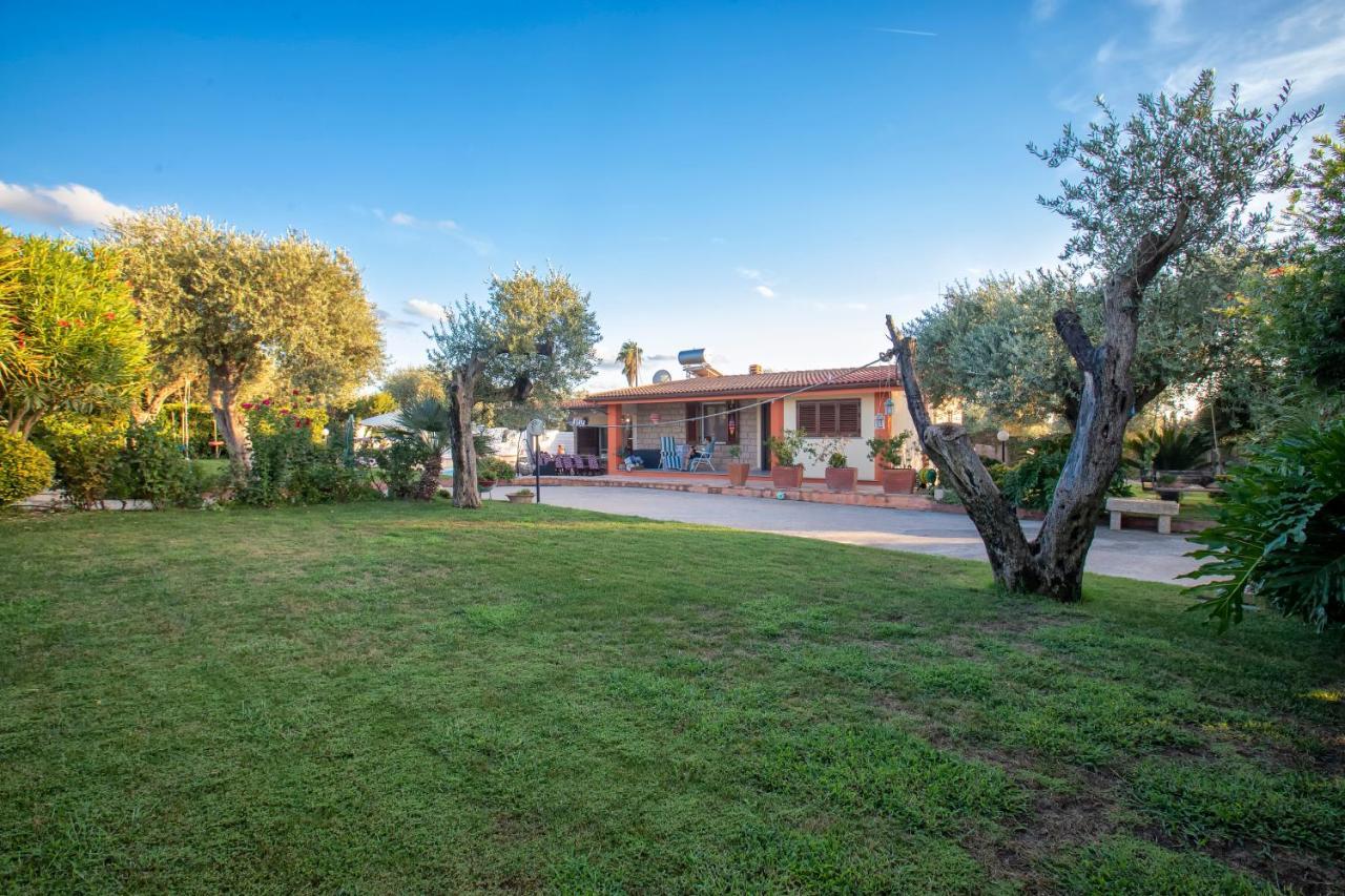 Villa Sunflower Альгеро Экстерьер фото